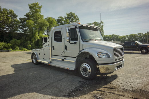 Freightliner truck hauler for sale