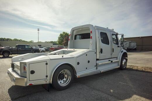 Freightliner truck hauler for sale